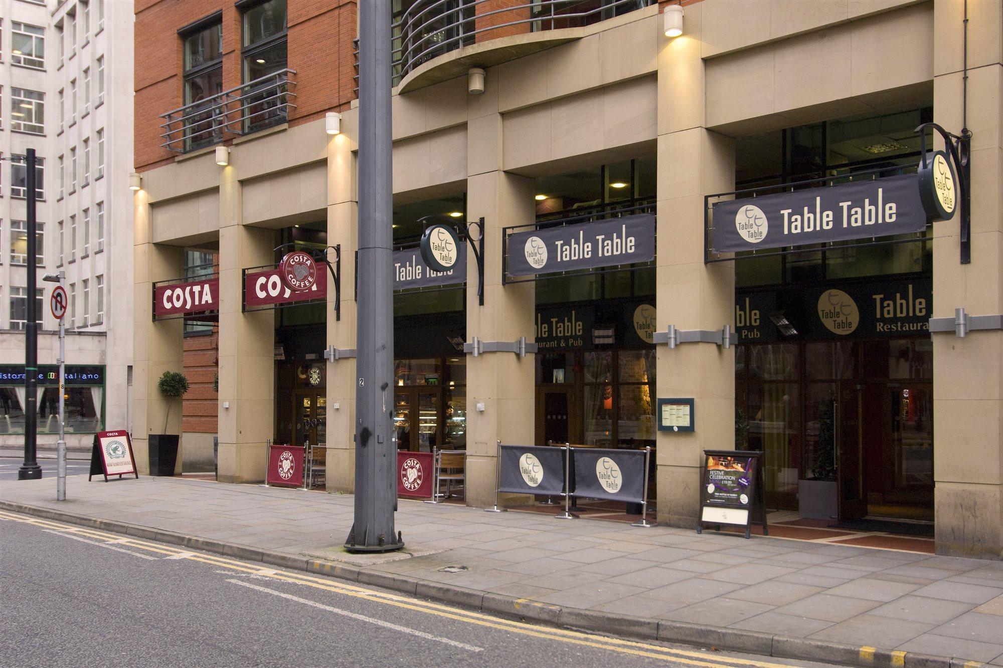 Premier Inn Manchester Central Eksteriør billede